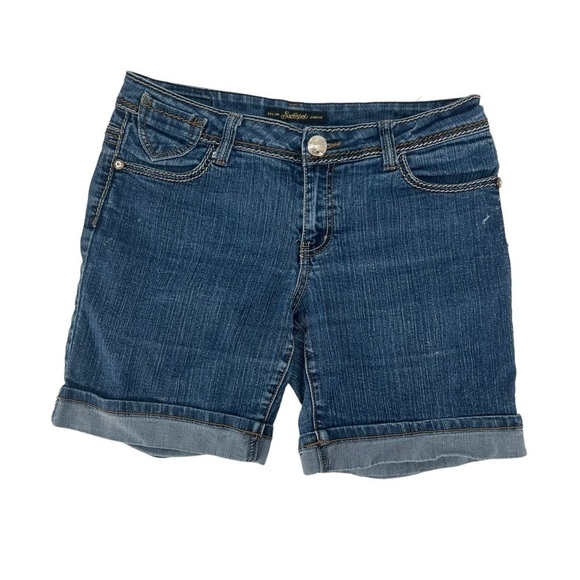 South Pole Jeans Co Embellished Cuffed Hem Shorts Size 13 Women’s - Picture 1 of 7